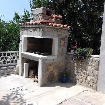 Διαμέρισμα Magdic *